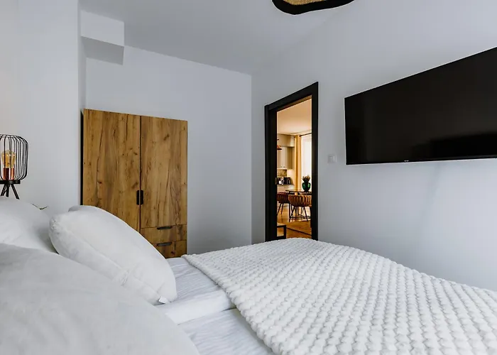 Apartamento Arte Ogród Saski 32 - Faktura Vat